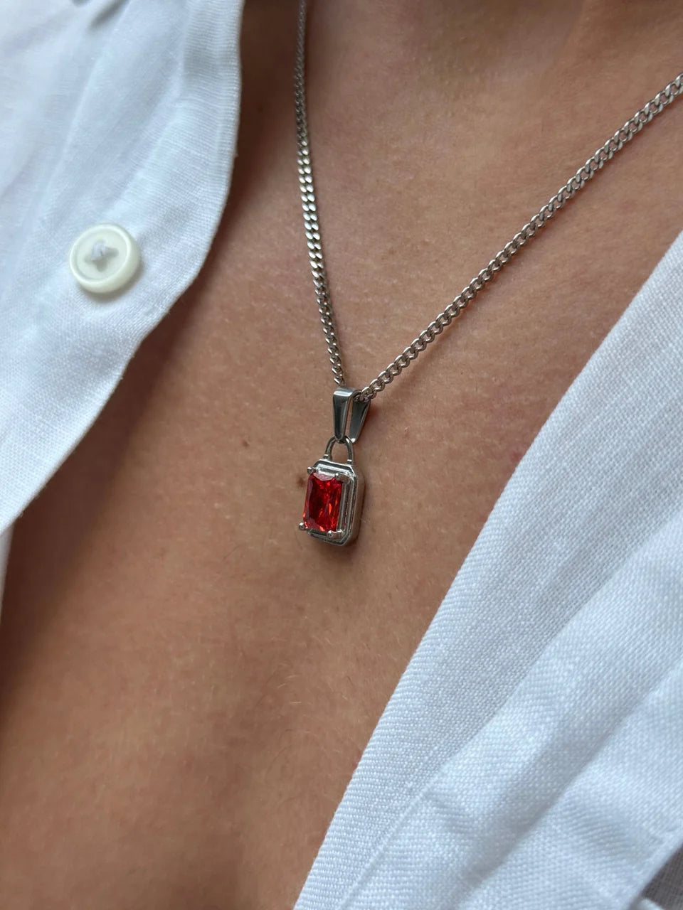 EDELSTEINKETTE