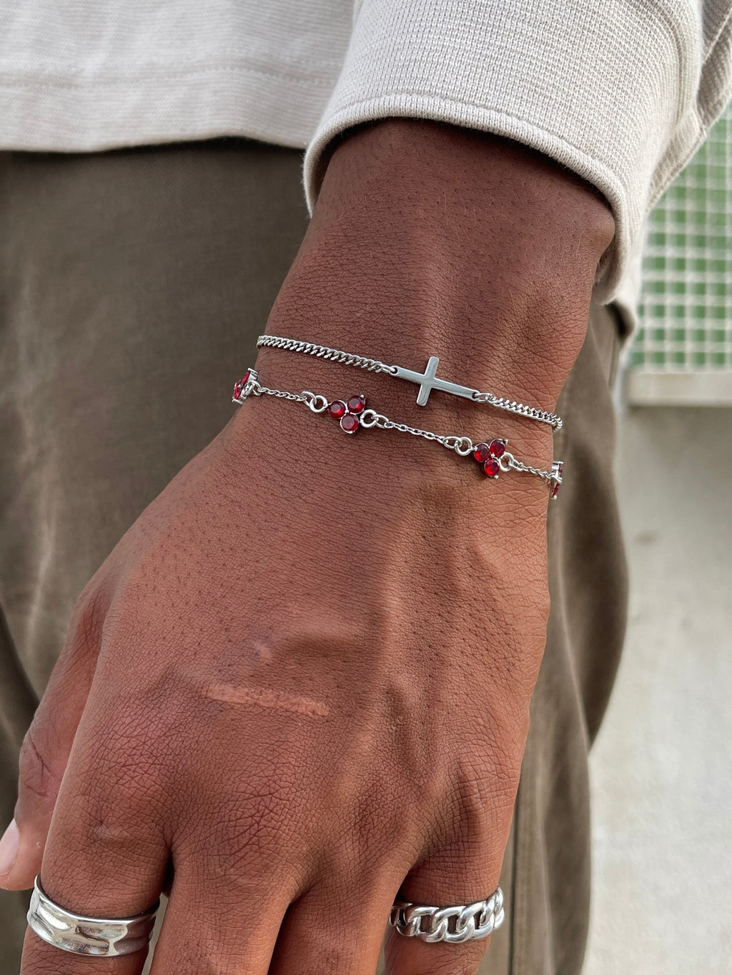 KREUZ ARMBAND