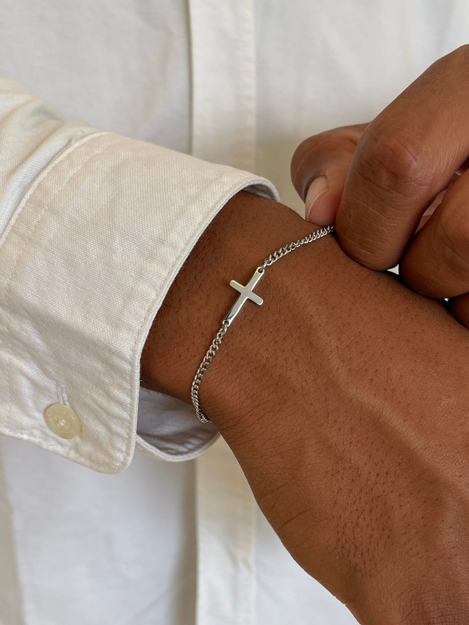 KREUZ ARMBAND