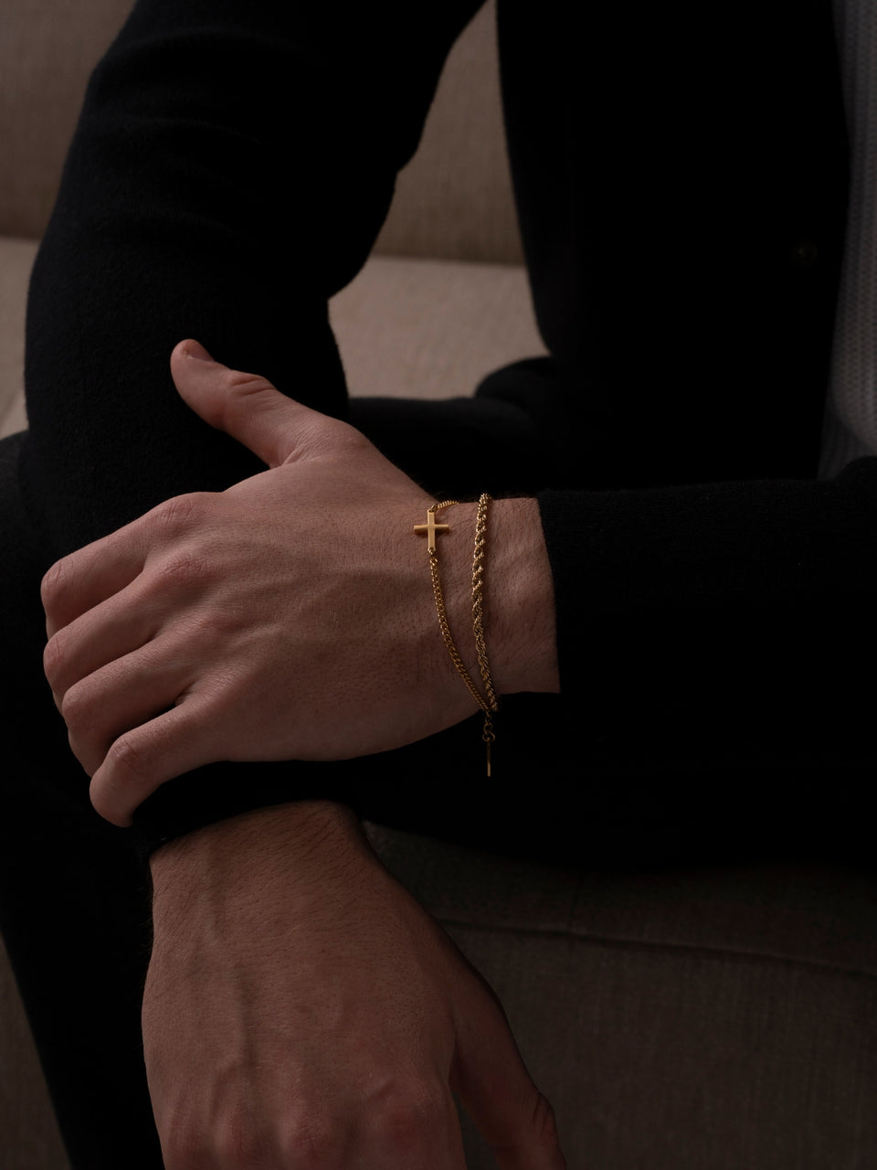 KREUZ ARMBAND